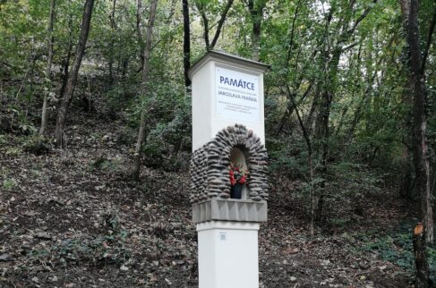 Žehnání u kapličky Jaroslava Fraňka