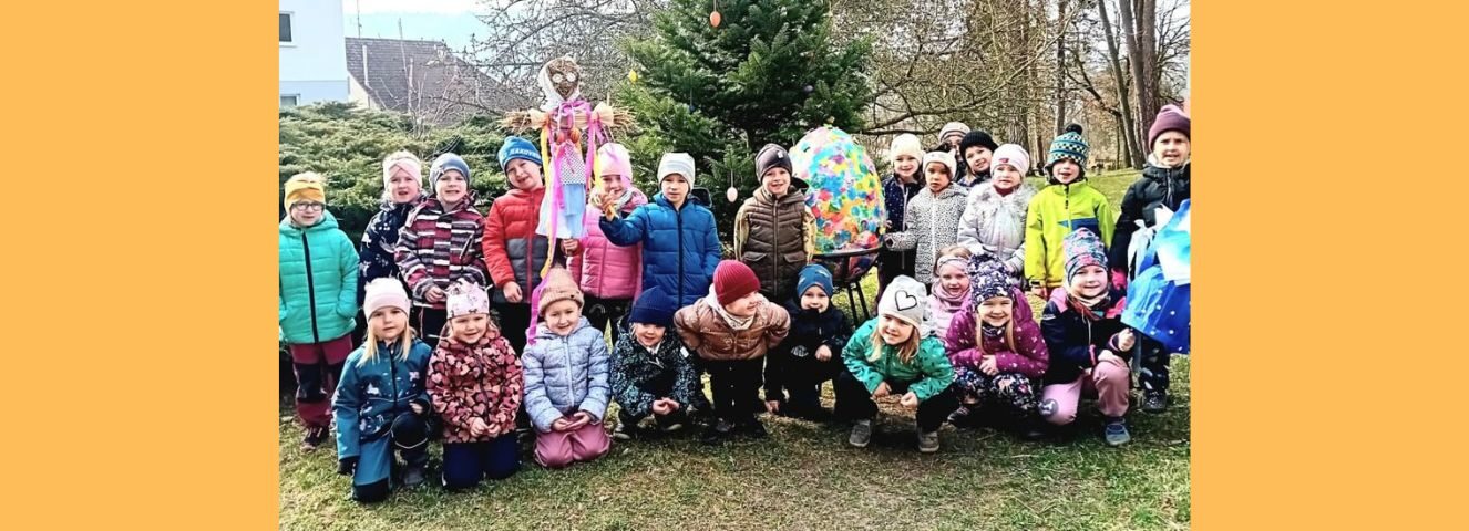 Celý rok se bavíme, malujeme, kreslíme, výstava dětských prací MŠ Šamotka